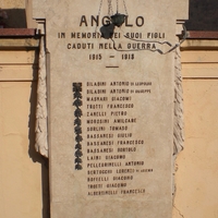 Cimitero di Angolo: la lapide